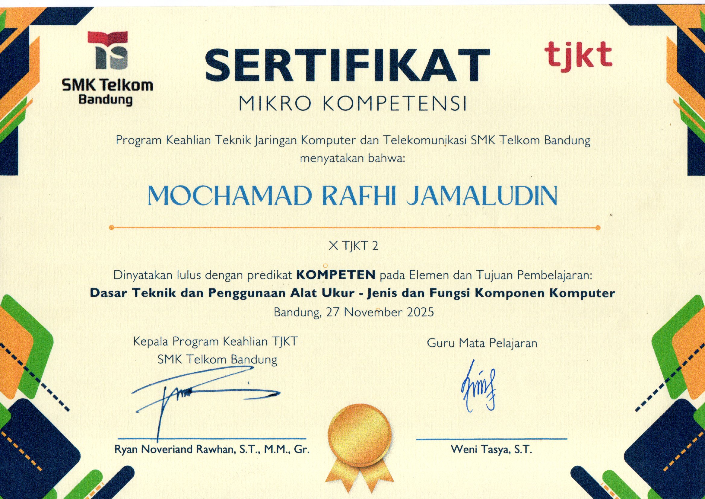 Penyerahan Sertifikat